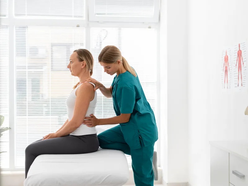 Intersegmental Traction Therapy at Mountain Creek Chiropractic in Red Bank