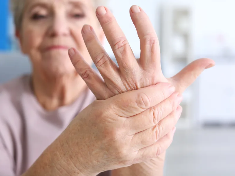 How Mountain Creek Chiropractic treats bursitis in Red Bank
